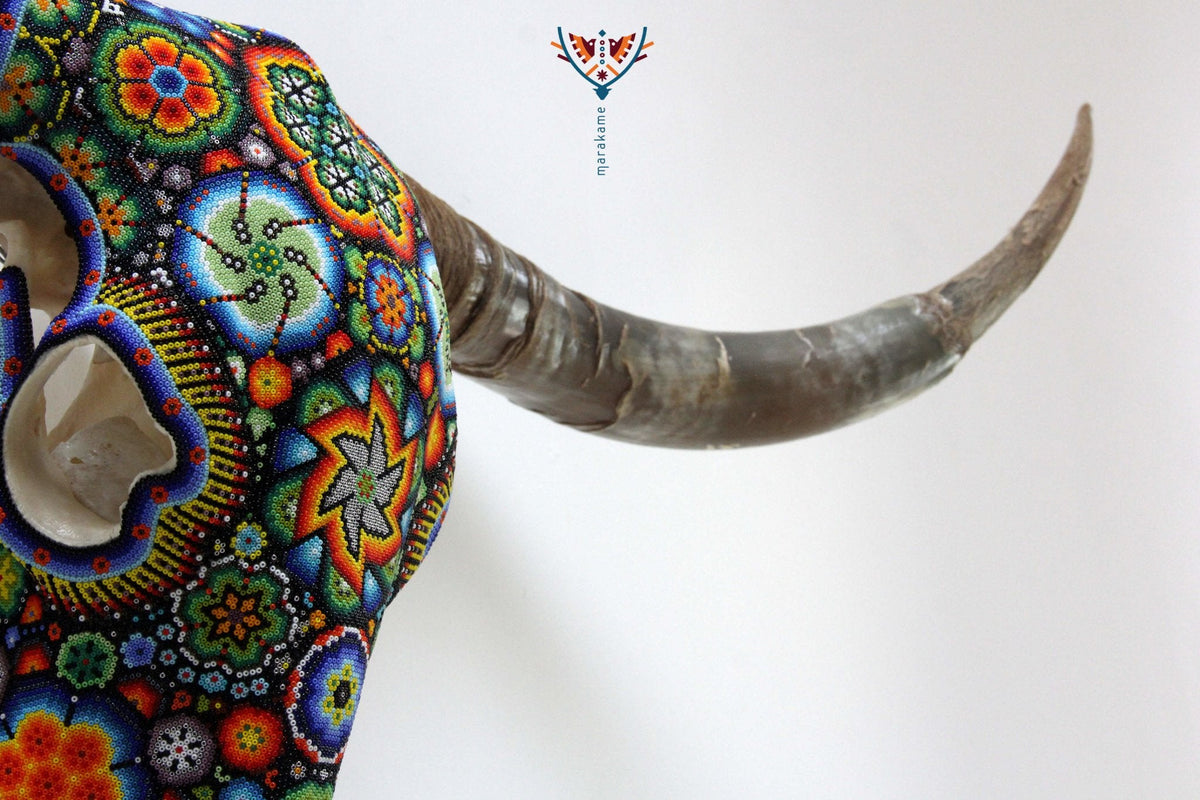 Cráneo de Longhorn Arte Huichol - Hikuri I - Arte Huichol - Marakame