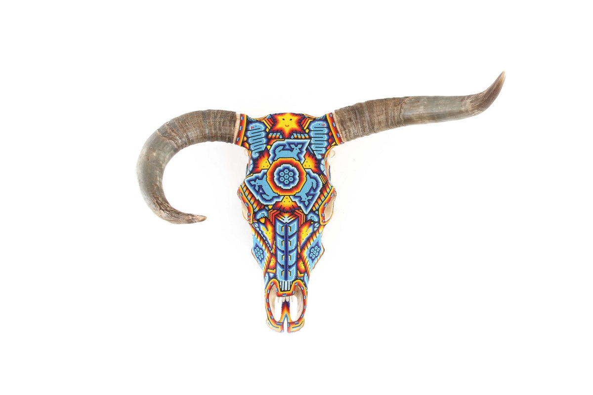 Cráneo de vaca Arte Huichol - Tatei Matinieri I - Arte Huichol - Marakame
