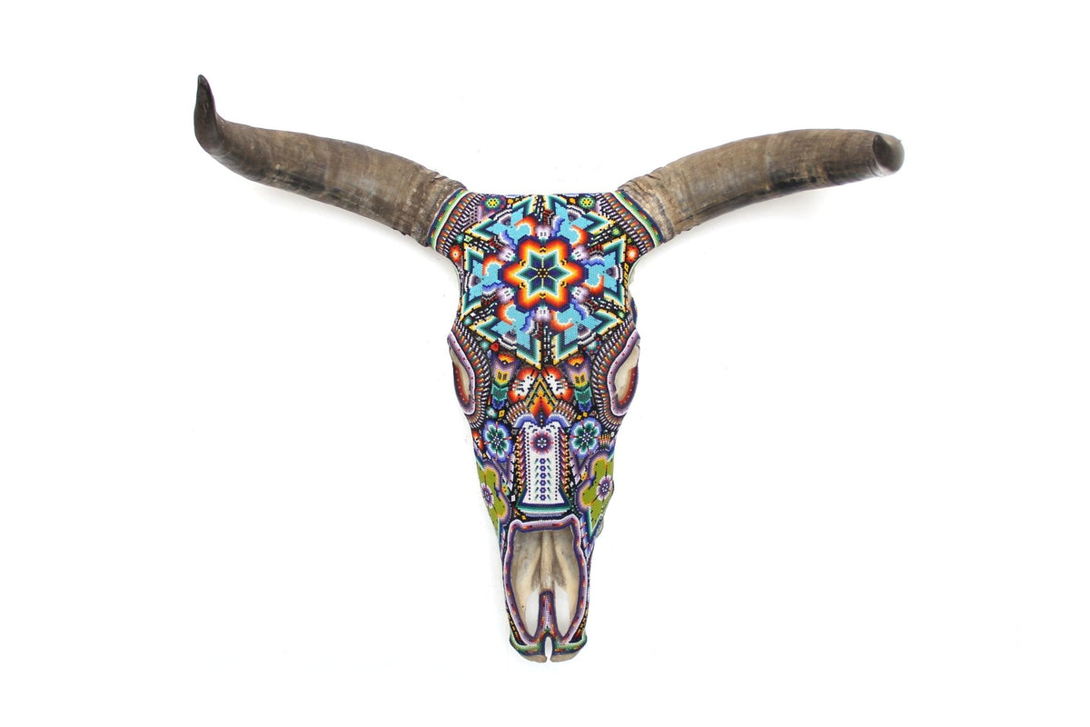 Cráneo de vaca Arte Huichol - Tatsíu - Arte Huichol - Marakame