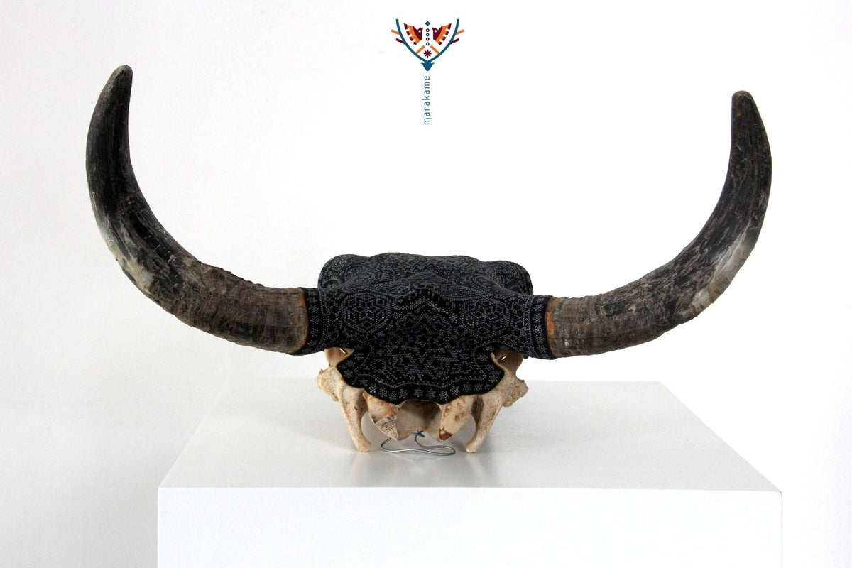 Cráneo de vaca Arte Huichol - Xikiri III - Arte Huichol - Marakame